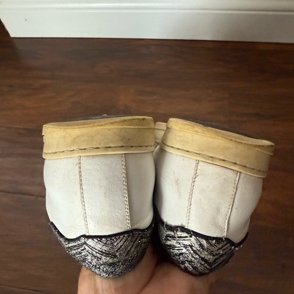 P448 Absract Print Sneakers - White and Black-Size 38 Euro, Size 8 US - Picture 10 of 14